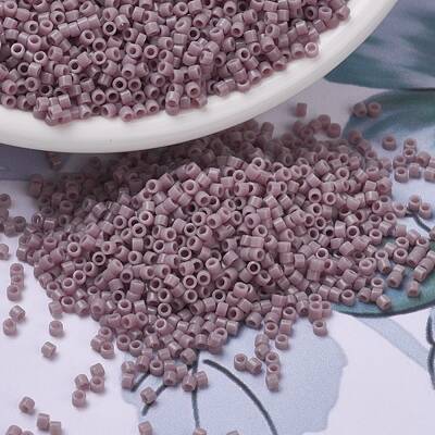 MIYUKI Delica Beads
