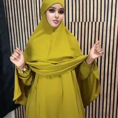 An elegant set of dress and hijab thats comfortable for both summer and winter.