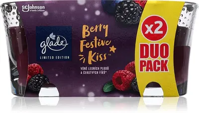 GLADE Berry Festive Kiss DUO scented candle 2x112 g