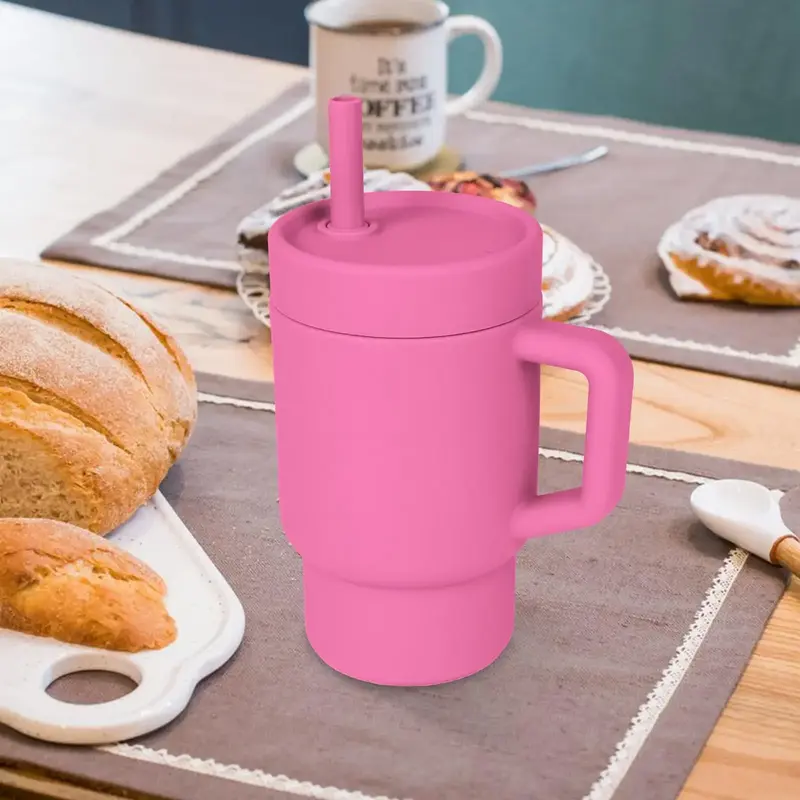 Silicone Drinking Cup with Straw & Lid, 1 Count Portable Mini Water Bottle, Drinking Cup for Outdoor Camping, Travel, Fitness...