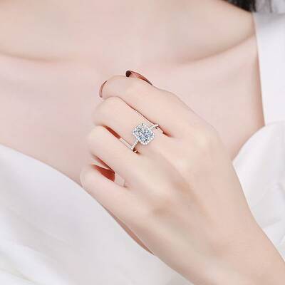 Rhodium Plated 925 Sterling Silver Micro Pave 5x7mm Emerald Cubic Zirconia Finger Rings for Women