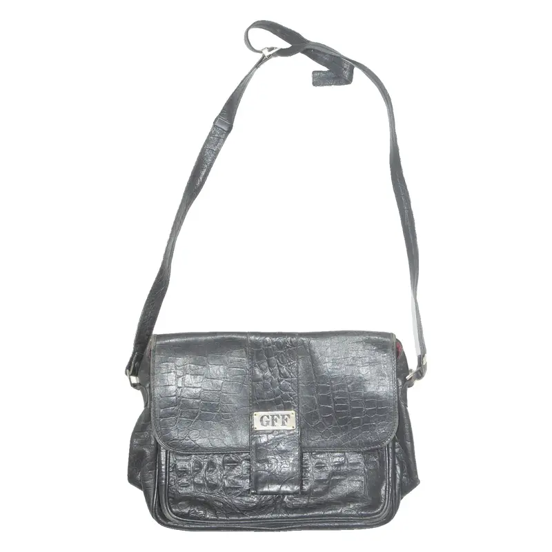 GFF Womens Shoulder Bag Black Leather 90s