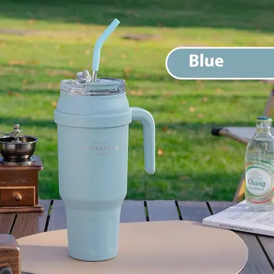 Stainless Steel Double-layer Vacuum Large Capacity Outdoor Portable Insulation Cup | Color: Blue | Capacity: 1400ml