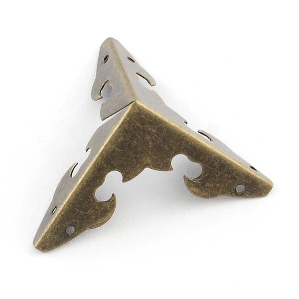Triangle Iron Box Corner Protectors