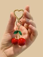Cute Cherry Design Keychain, Fashionable Heart Shaped Keychain for Women & Men, Trendy All-match & Exquisite Keychain for Bir...
