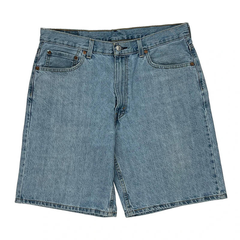 550 Levis Denim Shorts - 35W 10L Light Wash Cotton