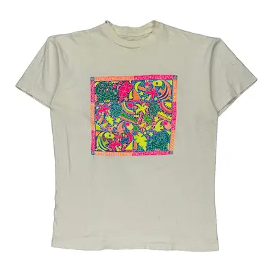 Single Stitch Unbranded Graphic T-Shirt - Medium Cream Cotton