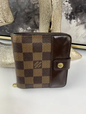 Pre-owned Louis Vuitton canvas Small Leather Goods Zippy Compact Wallet