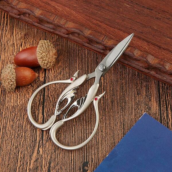 Swan Stainless Steel Scissors
