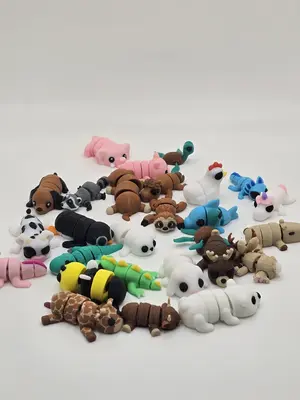 Adorable Micro Animals – intricately crafted miniature creatures perfect for collectors, DIYers, and unique decor lovers! C...