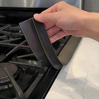 Heat-resistant Silicone Stove Crack Strip, Oil & Dirt Proof Stove Gaps Strip, Dishwasher Safe Seals Stovetop Gaps for a Clea...