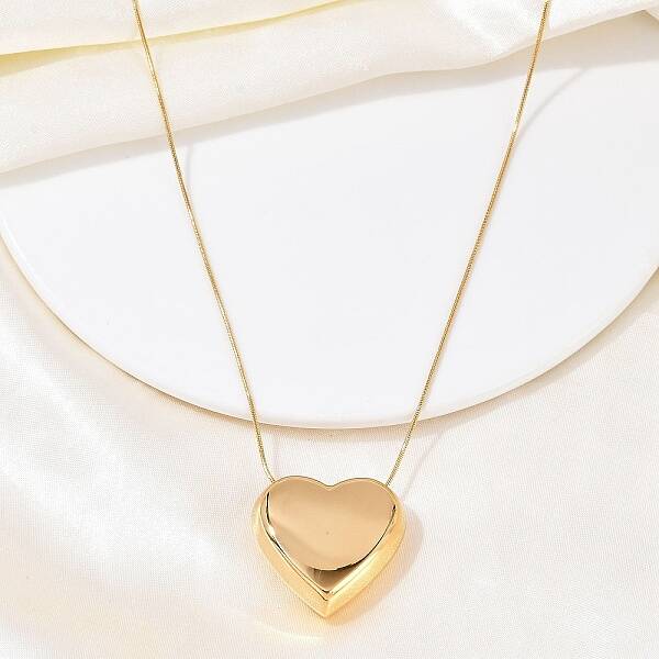 304 Stainless Steel Heart Pendant Round Snake Chain Necklaces for Women
