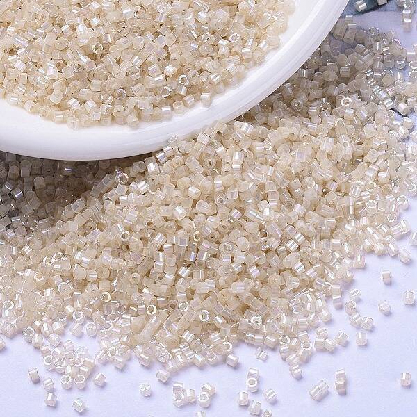 MIYUKI Delica Beads