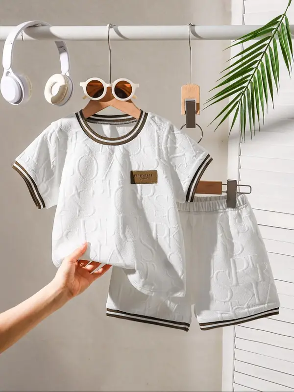 Two-Piece Set Toddler Boy's Letter Embossed Short Sleeve T-Shirt & Shorts, Casual Round Neck Tee & Shorts for Daily Wear, Kid...