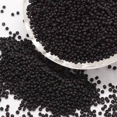 12/0 Round Glass Seed Beads