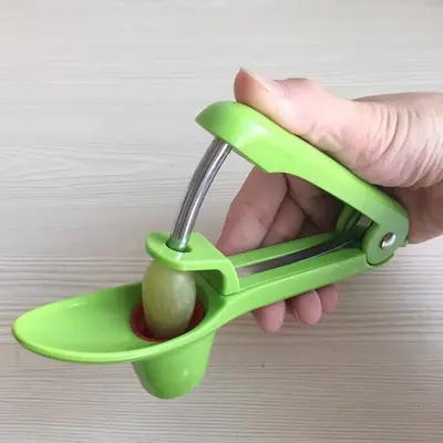 Kitchen fruit corer | Color: Green