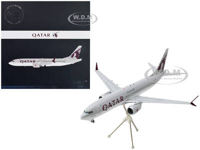 Boeing 737 MAX 8 Commercial Aircraft Qatar Airways Gray and White with Tail Graphics Gemini 200 Series 1/200 Diecast Model Ai...