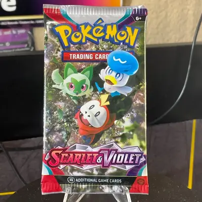 1 x Scarlet & Violet booster pack