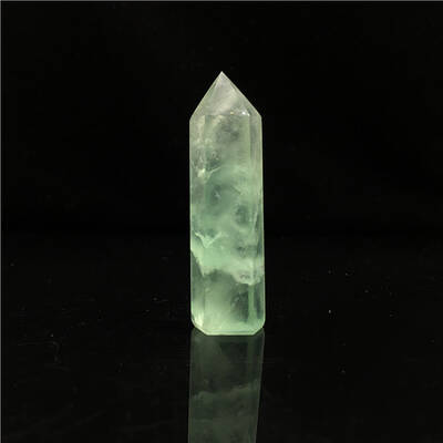 Point Tower Natural Green Fluorite Home Display Decoration