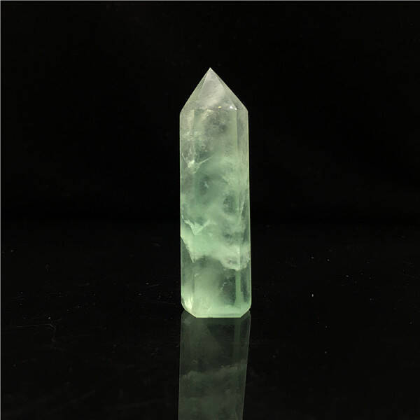 Point Tower Natural Green Fluorite Home Display Decoration