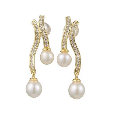 Natural Pearl Ear Studs
