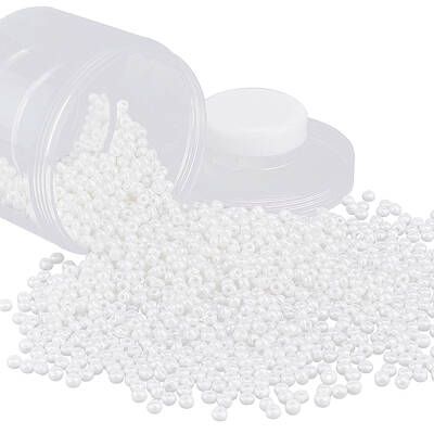 6/0 Ceylon Round Glass Seed Beads
