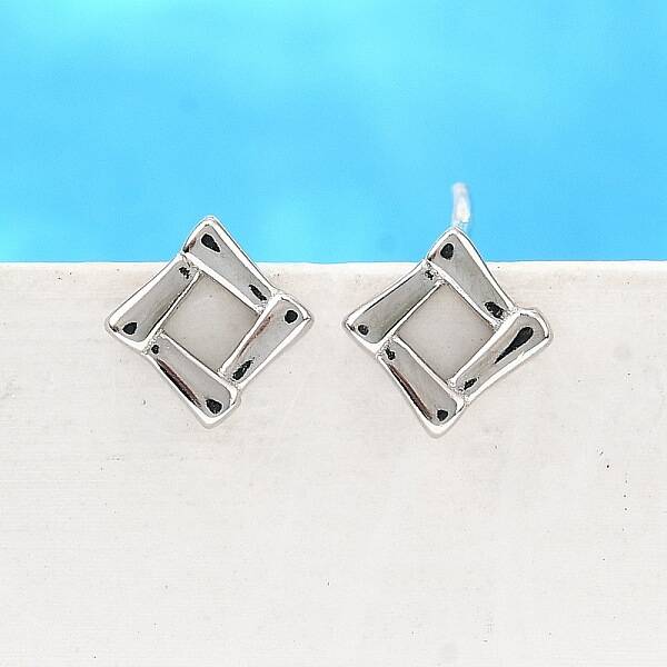 S925 Sterling Silver Stud Earrings