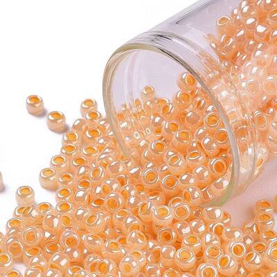 TOHO Round Seed Beads