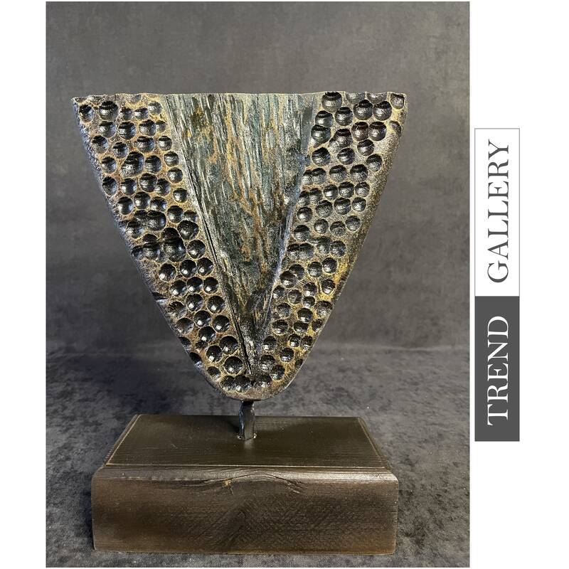 Original Wood Triangle Creative Shape Victory Symbol Abstract Art for Office Abstract Desktop Decor | TRACES 11.8"x9&quo...