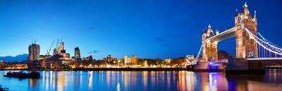 The South Bank: 400 Years of Entertainment from London Bridge to the Tate Modern