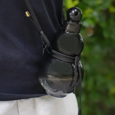 32oz Gourd Shaped Water Bottle, 1 Count Portable Large Capacity Water Bottle with Lid & Handle, Outdoor Water Bottle for Camp...