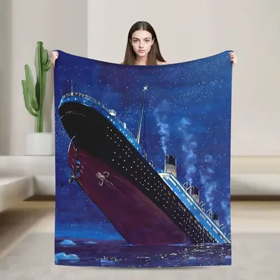 Ship Sinking Movie Fleece Blanket, Vintage Ocean Voyage Cruise Ship Print Lightweight Throw Blanket Soft Cozy Bedroom Couch S...