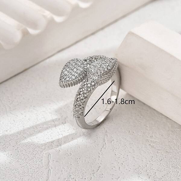 Fashionable Brass Inlaid Rhinestones Teardrop Cuff Open Ring for Women's Vacation Wedding