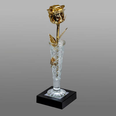Illuminated 8 24k Gold Rose in 6 Crystal Mini Rose Vase
