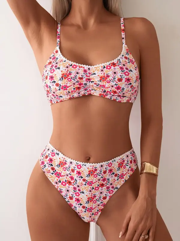 Women's Ditsy Floral Print Ruched Bikini Set, Adjustable Strap Swim Top & High Cut Swim Bottom, Ladies Summer Swimwear for Be...