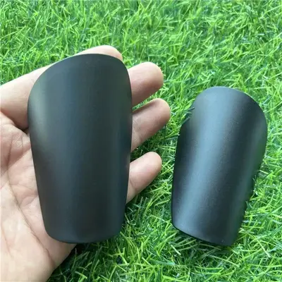 Mini Essential Items Soccer Leg Pad, 1 Pair Football Shin Guard, Football Gear Soccer Shin Guard for Adults and Beginners, Fo...