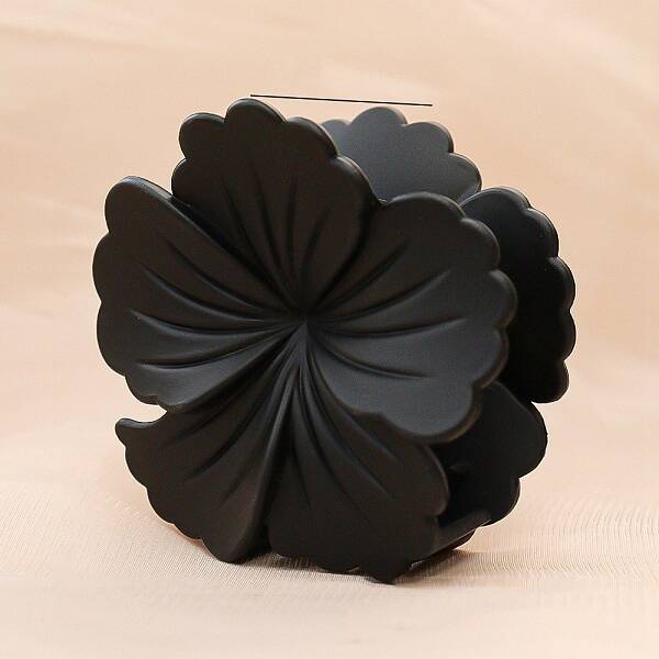 Flower Plastic Claw Hair Clips