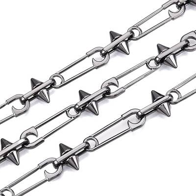 Alloy Paperclip Chains with Rivet