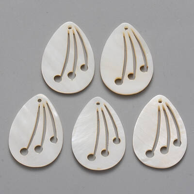 Natural Freshwater Shell Pendants