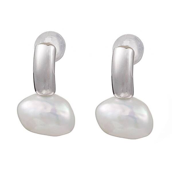 Natural Pearl Ear Studs