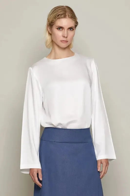 Pamela Top (White) | size: M