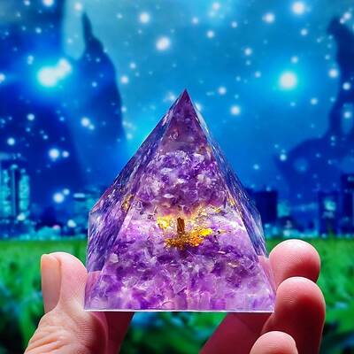 Orgonite Pyramid Resin Display Decorations