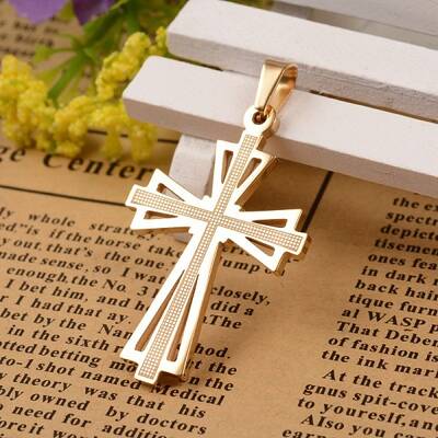 Ion Plating(IP) 304 Stainless Steel Cross Pendants