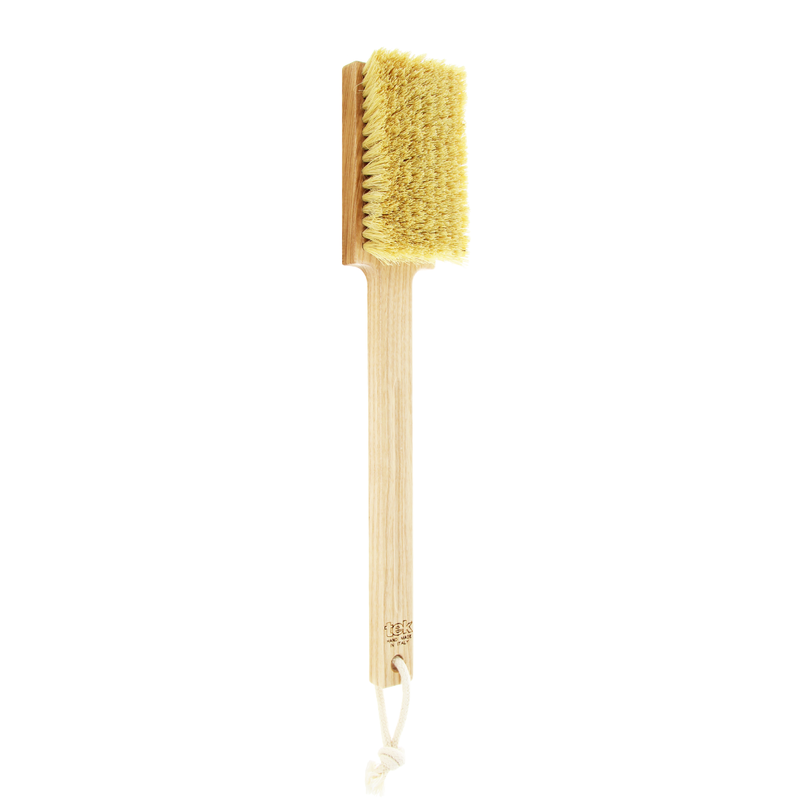 Tek - Bath Brush with Handle – Tampico Bristles | Ideal for Intense Dry Brushing