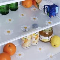 Daisy Pattern Refrigerator Liner, 1/4 Counts Modern Washable Refrigerator Mat, Home Waterproof Oil-proof Placemats, Cover Pad...