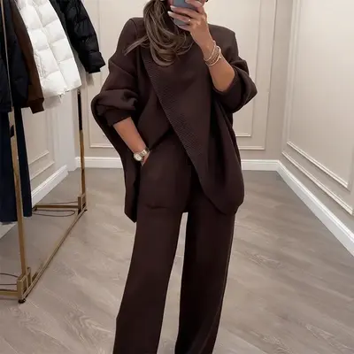 Women's 2-Piece Oversized Sweater & Pants Set