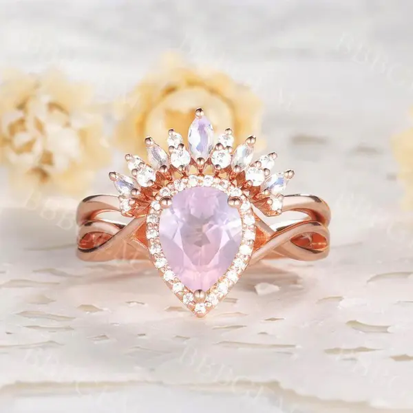 Art Deco Rose Quartz Bridal Set Rose Gold 1.25 Carat Pear Cut in Rose Gold
