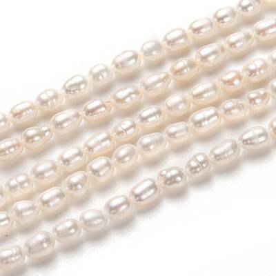Natural Cultured Freshwater Pearl Beads Strands