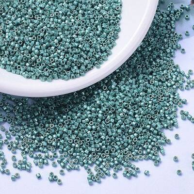 MIYUKI Delica Beads