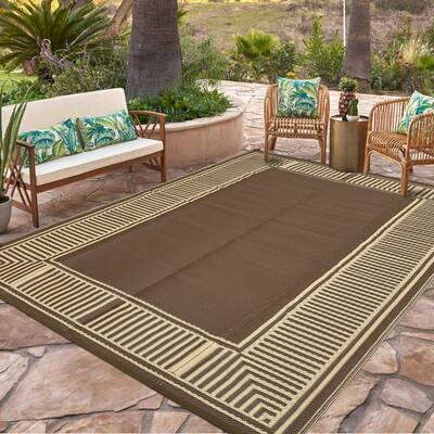 Garvee Waterproof Reversible Outdoor Rug - Modern Geometric Patio Mat - UV & mark Resistant, Washable - Ideal for Lawn, Deck,...